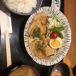 Hyakuyattsu - 豚の生姜焼き 750円