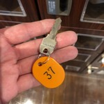 サウナ&カプセルホテル ルーマプラザ - ロッカーは37（サウナ）26（風呂）に入れがちww