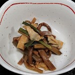 京粕漬 魚久  - 魚久 イートイン あじみせ 銀座店 あじみせ定食に付くぜんまいの煮物