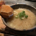 山元麺蔵 - 「みぞれうどん(税込950円)」(ねぎトッピング後に撮影)
