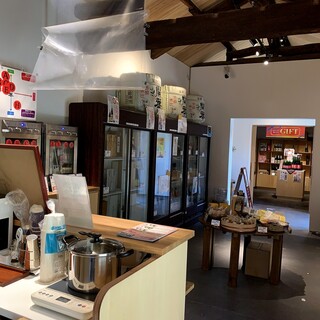 酒ぎゃらりー酒蔵楽_2