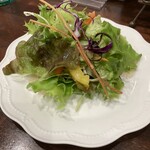 自家製生めんぱすた ラクエン - 神様のレタスサラダ