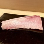 Sushi Kibatani - 寒鰤