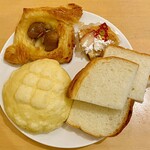 Buranjeri E Kafe Obuje - パン食べ放題♡1巡目〜