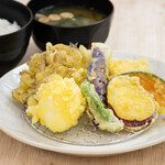 Vegetable Tempura Set