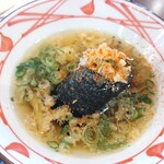 Marugame Seimen - 鮭おにぎりで、勝手に天茶(^o^)