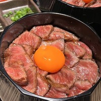 炭火和牛焼肉もうもう亭 広小路店 - 
