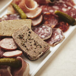 LE PETIT TONNEAU - Charcuterie