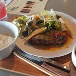 THE CALENDAR - 日替わりランチ『豚肩ロースの香草パン粉焼き』