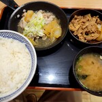 Yoshinoya - 