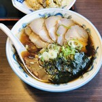 手打ラーメン 豚平 - 