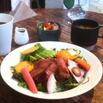 FLORAL CAFE at CHIGASAKI - 野菜たっぷりローストビーフ丼＋ランチセット