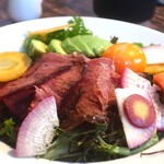 FLORAL CAFE at CHIGASAKI - 野菜たっぷりローストビーフ丼