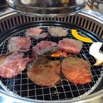 Sumibi Yakiniku Idomi - 