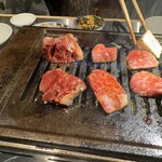 大衆焼肉ホルモン にくさわ - 