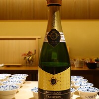 鮨 由う - 