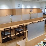 アルファ-ガーデン - カウンター席