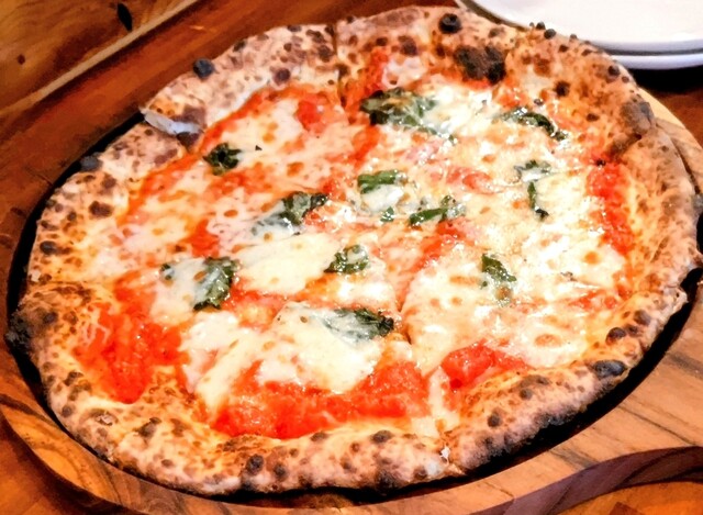 ナミヘイピザ （namihey pizza） - 豊浦/ピザ | 食べログ