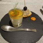 ポーズカフェ - カリフラワーのムースウニ添え　豚肉のリェット