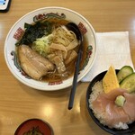 寺泊中央水産 まるなか - 