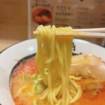 SHRIMP RAMEN ICCAC - 麺箸揚げ