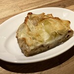 BARU 竹末 - ジャガイモとチーズのフォカッチャ(380円)