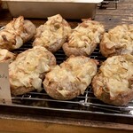 BARU 竹末 - ジャガイモとチーズのフォカッチャ(380円)