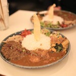 Curry bar nidomi - 