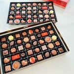 メリーチョコレート - まさかの2段重ねでして
      これは、本当に気持ちに刺さりました