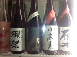 Okimi - 各地の地酒 常時10種類程ご用意しております