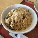 Yawatashokudou - 鶏ごぼう炊き込みごはん250円