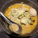 らーめん とも - 麺少なめ・味玉サービス