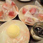 にぎりの徳兵衛 - 練乳苺アイス　プレミアムバニラ　珈琲ゼリー　