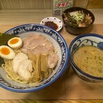 秋葉原つけ麺 油そば 楽 - 