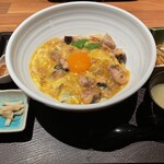 水炊き若どり - 親子丼1,200円