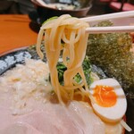 Yokohama Ie Kei Ramen Kouraiya - 