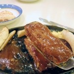 Oribunooka - 食感は、肉入りさつま揚げのようなイメージです。