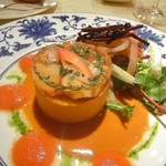 ル・ジャルダン・デ・サヴール - ブルターニュ産オマール海老のお菓子仕立て、トマトソース　三種大根の細切り添え