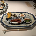 銀座ブルーリリー ステーキ＆チャイニーズレストラン - 