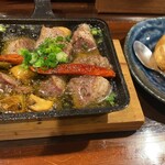 大衆酒場 こはく屋 - 砂肝のアヒージョ