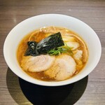 Shina Sobaya - 醤油ワンタン麺　1,500円