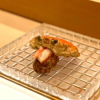 鮨 やすみつ - 香箱