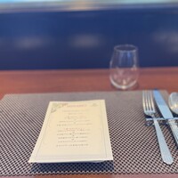 イリエスケープ - テーブル