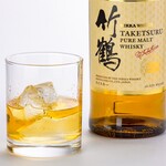 竹鶴ピュアモルト　　Japanese whisky taketsuru