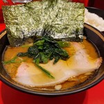 横浜家系総本山 吉村家直系店 ラーメン内田家 - 