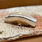 匠 進吾 - ■閂
      まだ大きくなり切っていないとのことですが、目を見開いちゃう旨さ！
      元々、そこまで好きなネタではなかったのですが、最近は盛り上がります(^^)
      そして、美しい…