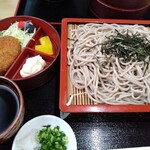 住よし - 料理写真:ざるそば定食(￥830 税込)