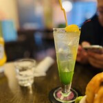 シェイクツリー バーガー＆バー - 