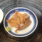 分福寿司 - 赤貝をつまみで