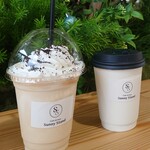 Cafe terrace Sunny Stand - リッチシェイク [コーヒー] (650円)、ホットコーヒー (380円)